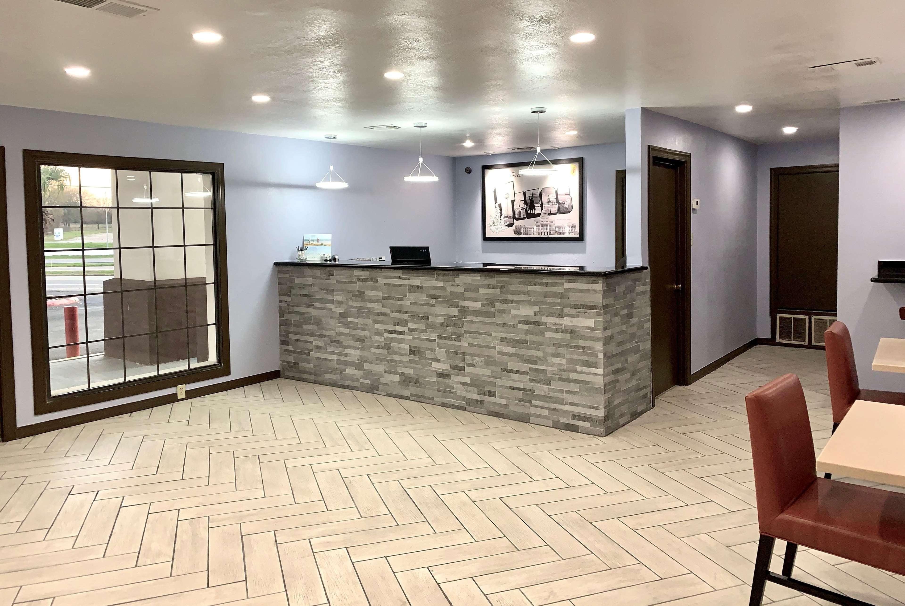 Super 8 By Wyndham - Canton, Texas Exterior photo