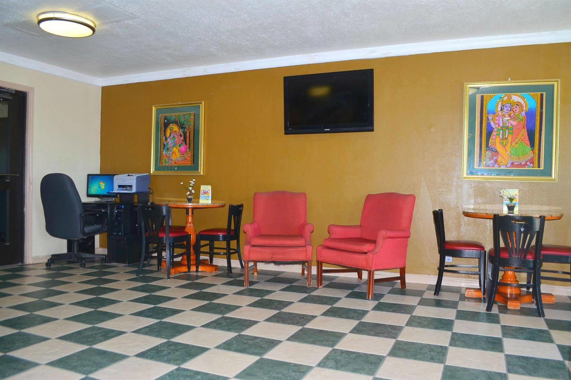 Super 8 By Wyndham - Canton, Texas Exterior photo